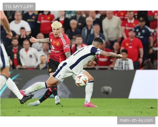 摩纳哥教练的球员培养策略 为战术执行提供人才保障